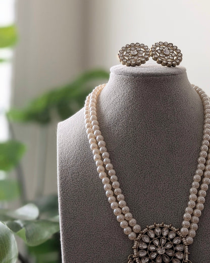 Medium Length Pearl Kundan Necklace