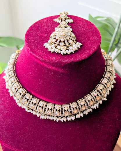 Devika Jadau Choker Necklace