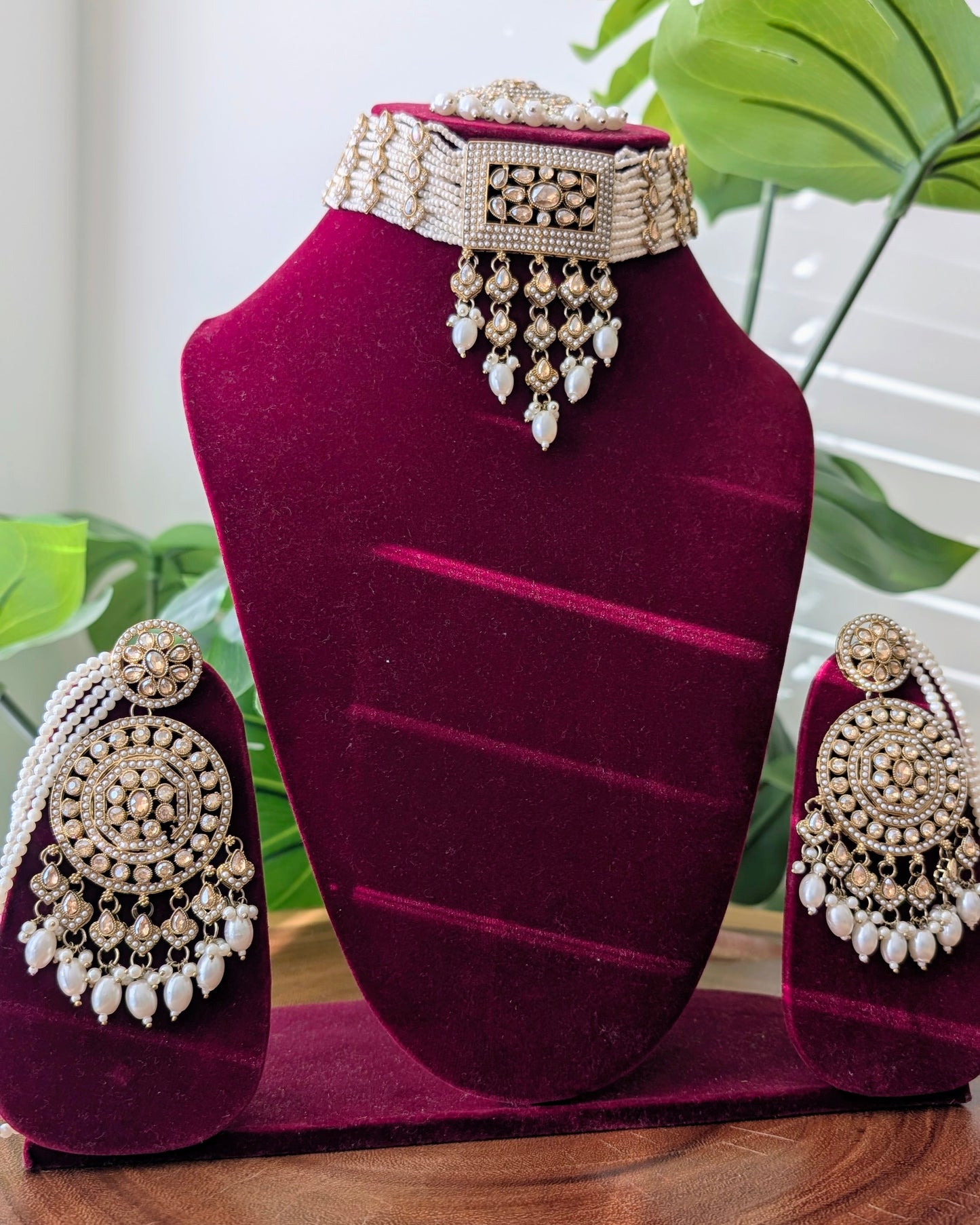 Kaneez Premium Jadau Choker - White