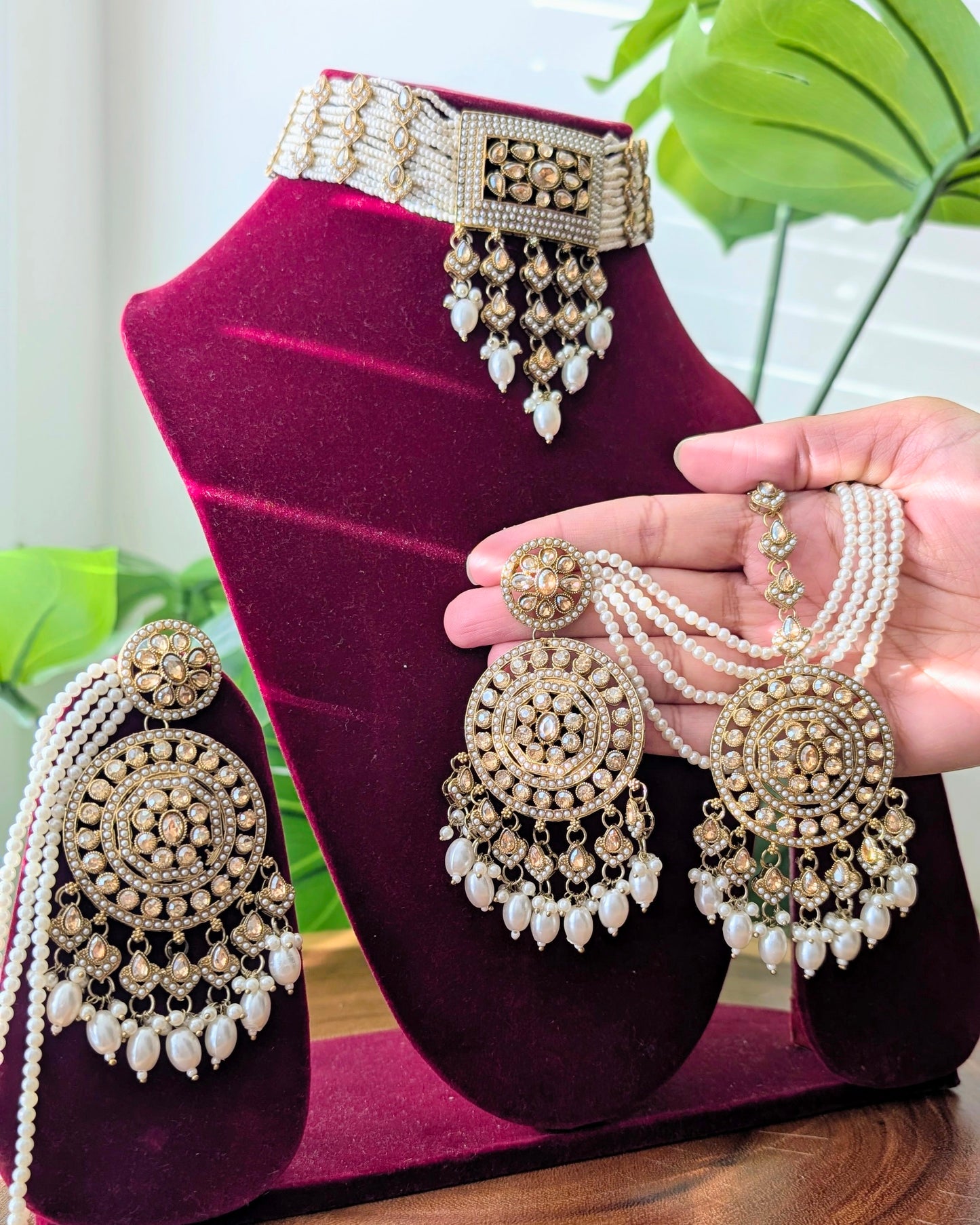 Kaneez Premium Jadau Choker - White