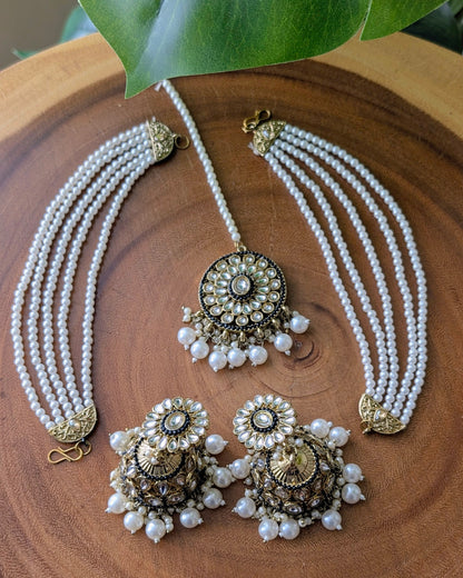 Gauravi Jadau Jhumki Tikka Set - Black