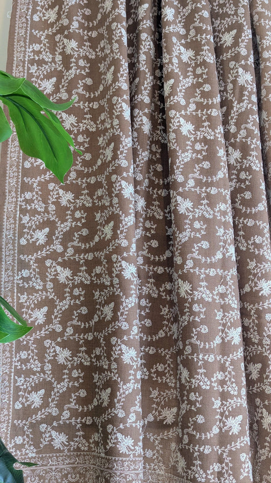 Unisex Semi Pashmina Woolen Embroidery Shawl