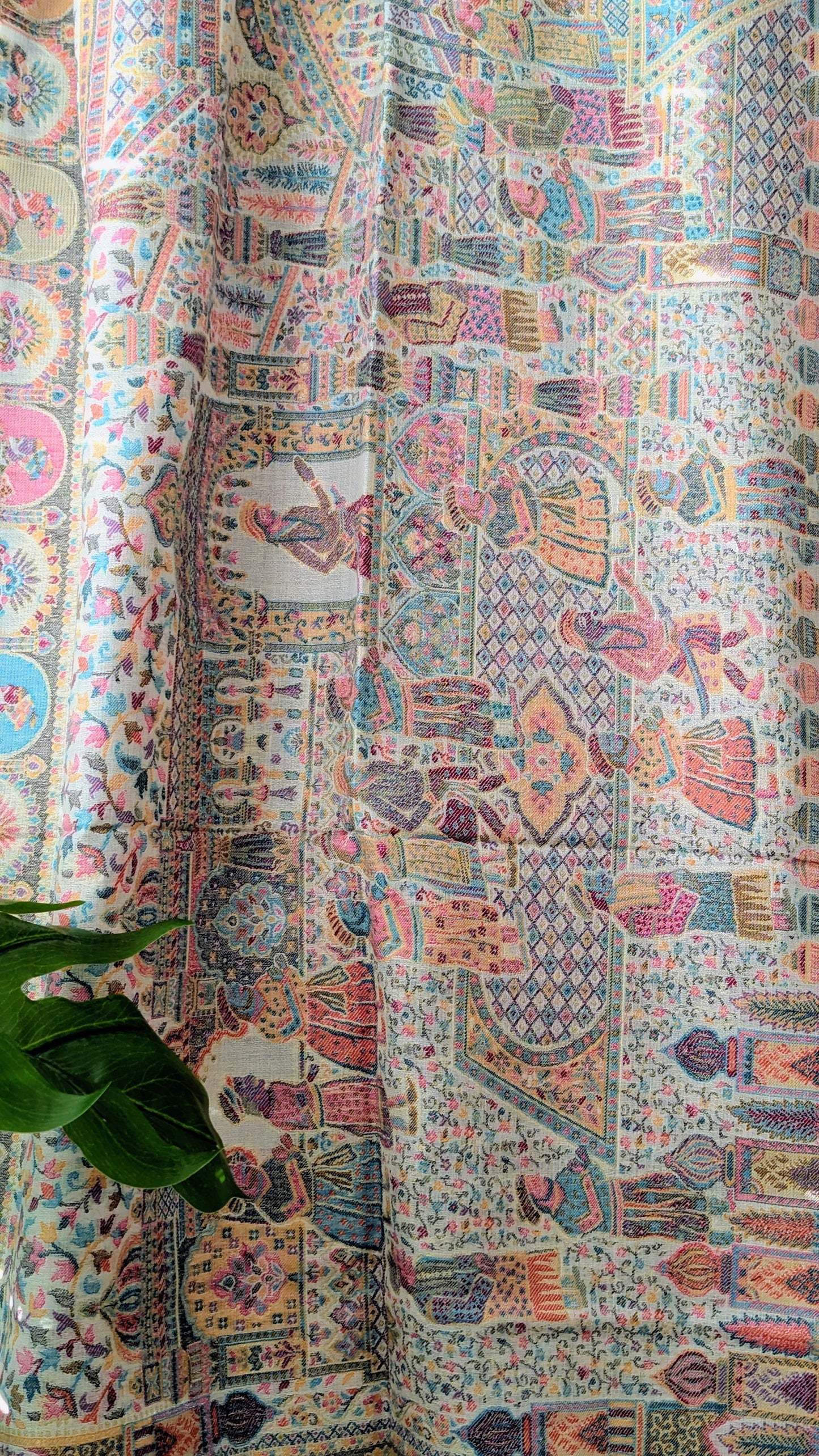 Darbar Kani Weave Zari Silk Stole - White