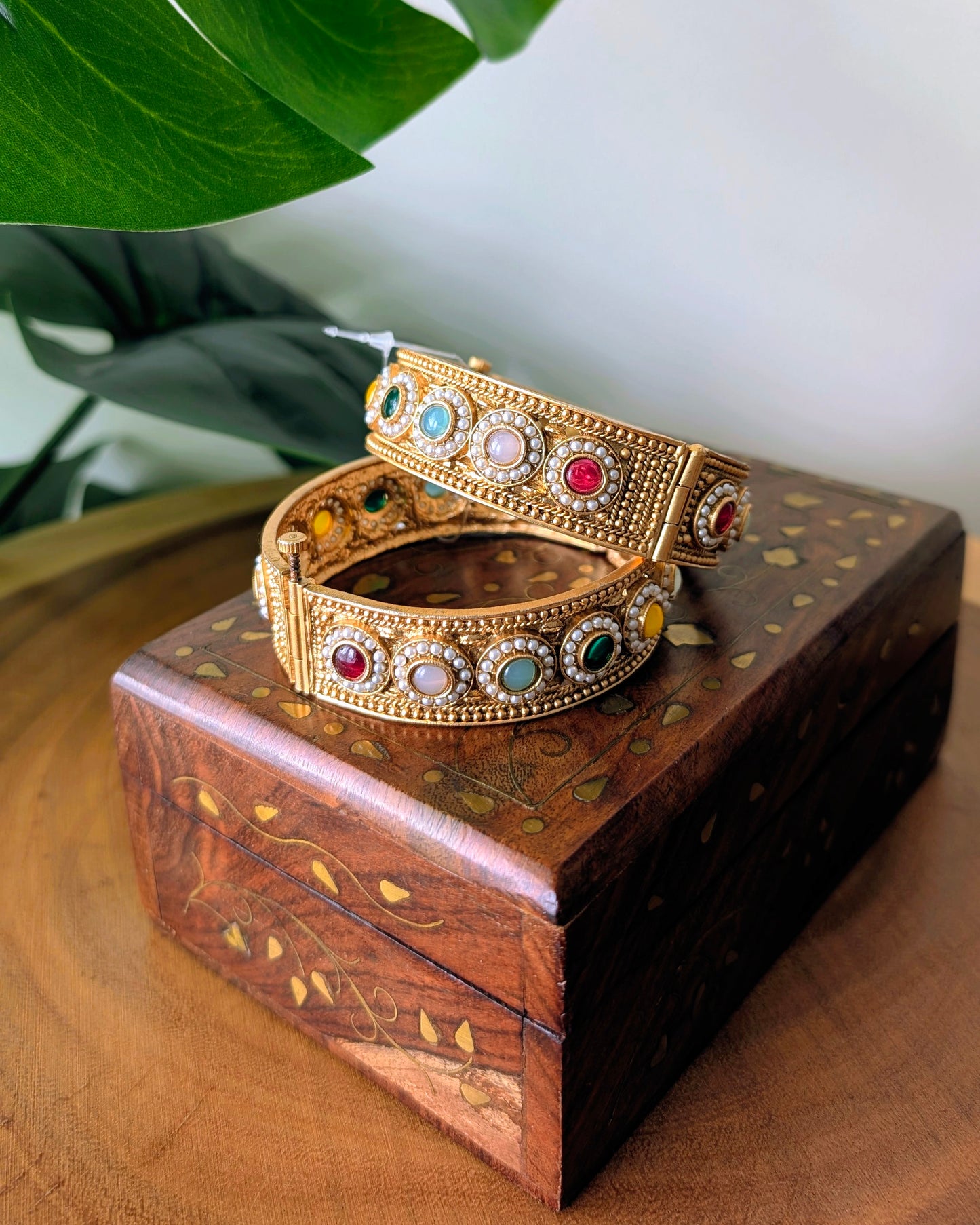 Aveera Golden Pearl Bangles