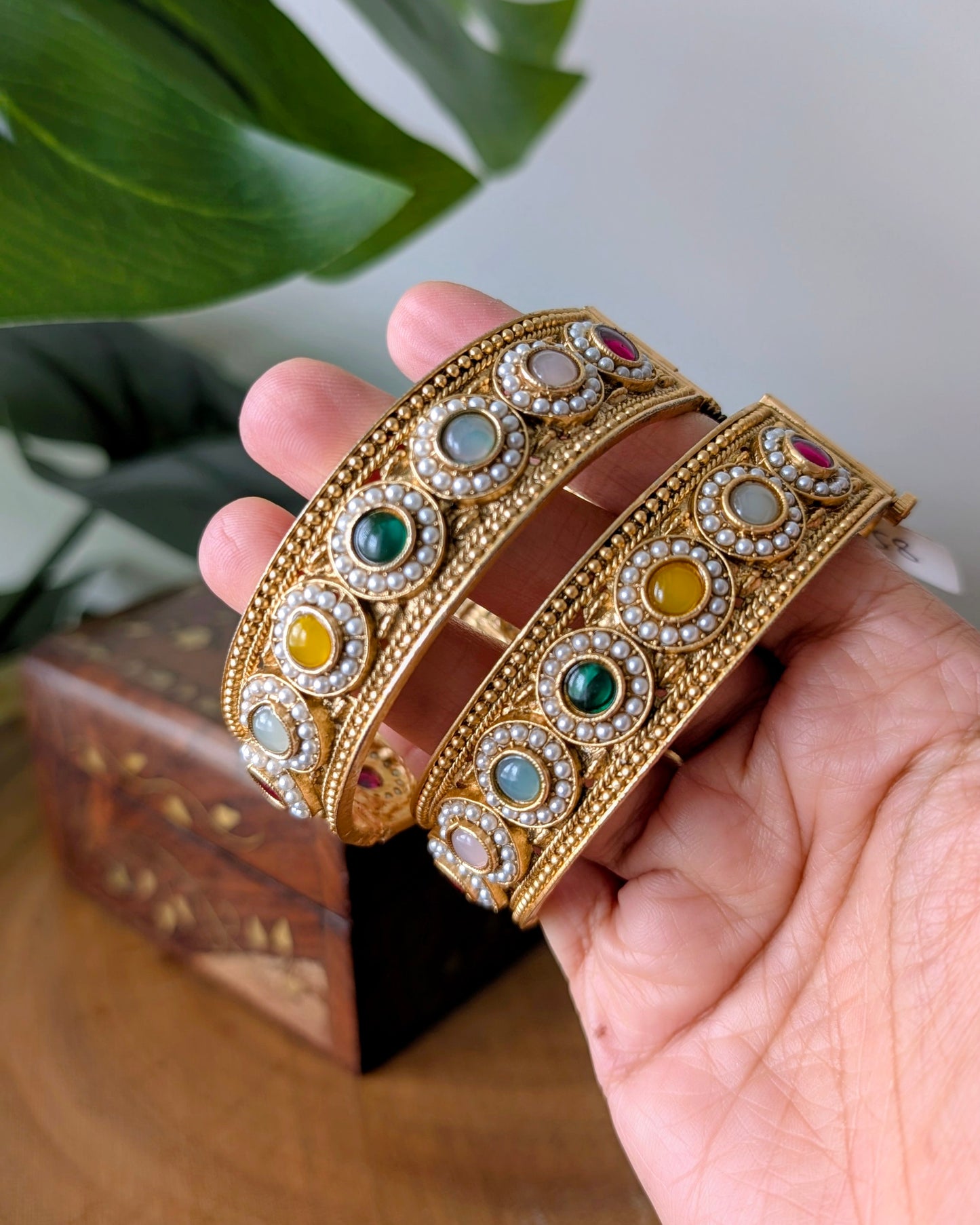 Aveera Golden Pearl Bangles