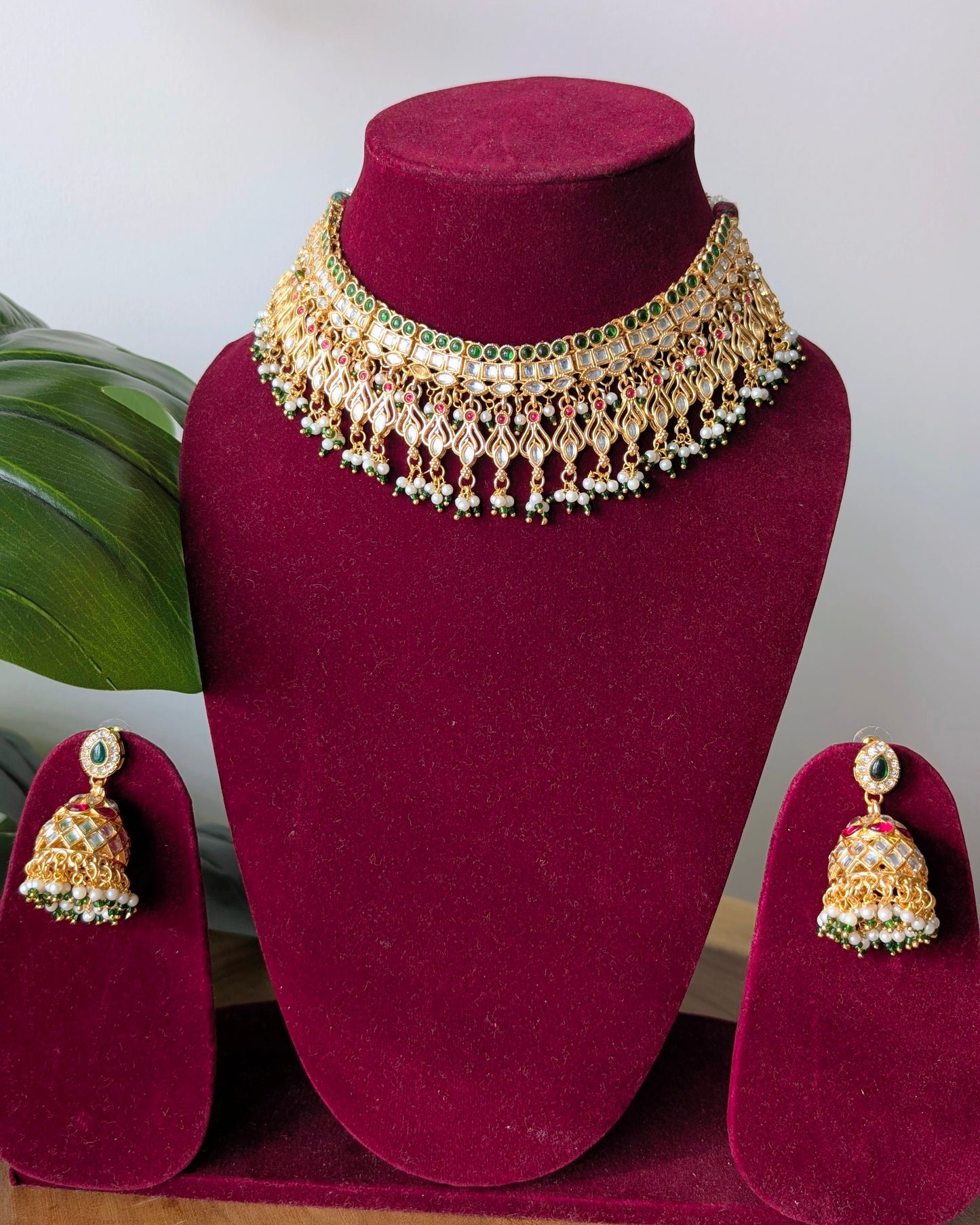 Jadau Kundan Choker Necklace - Red Green