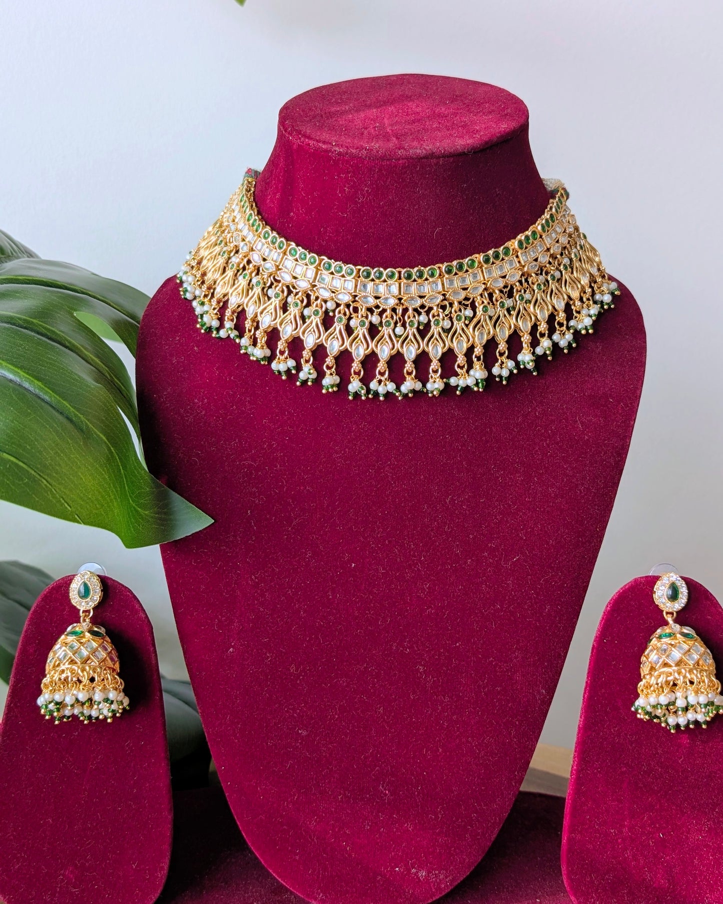 Jadau Kundan Choker Necklace - Dark Green
