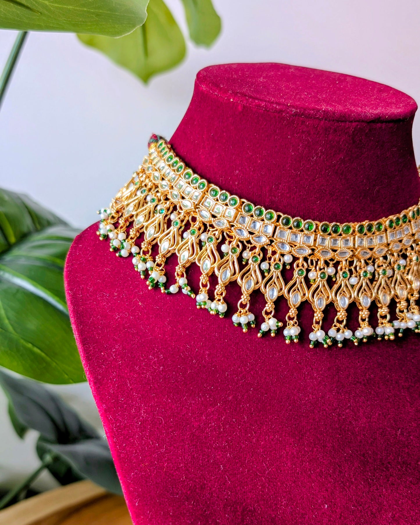Jadau Kundan Choker Necklace - Dark Green