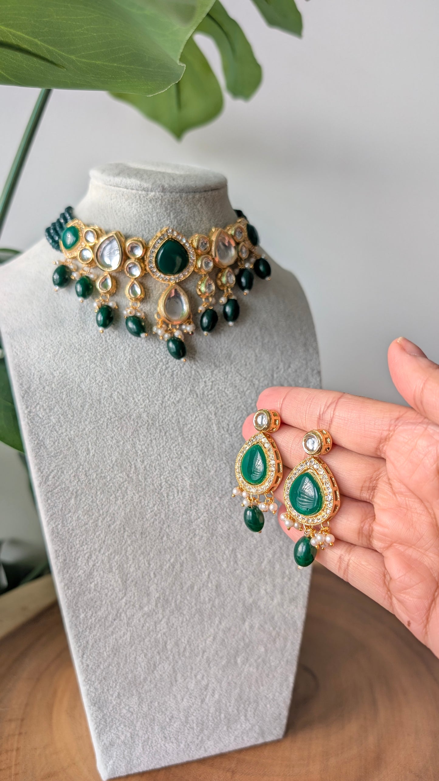 Dherya Premium Kundan Choker Necklace - Dark Green