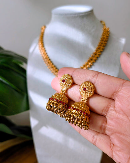 Antique Golden Necklace - Ruby