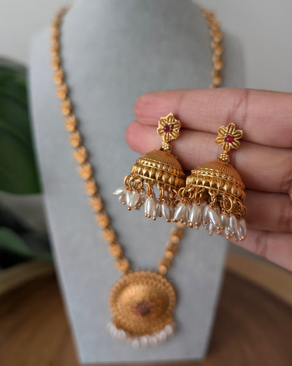 Sajni Traditional Long Golden Haram Necklace