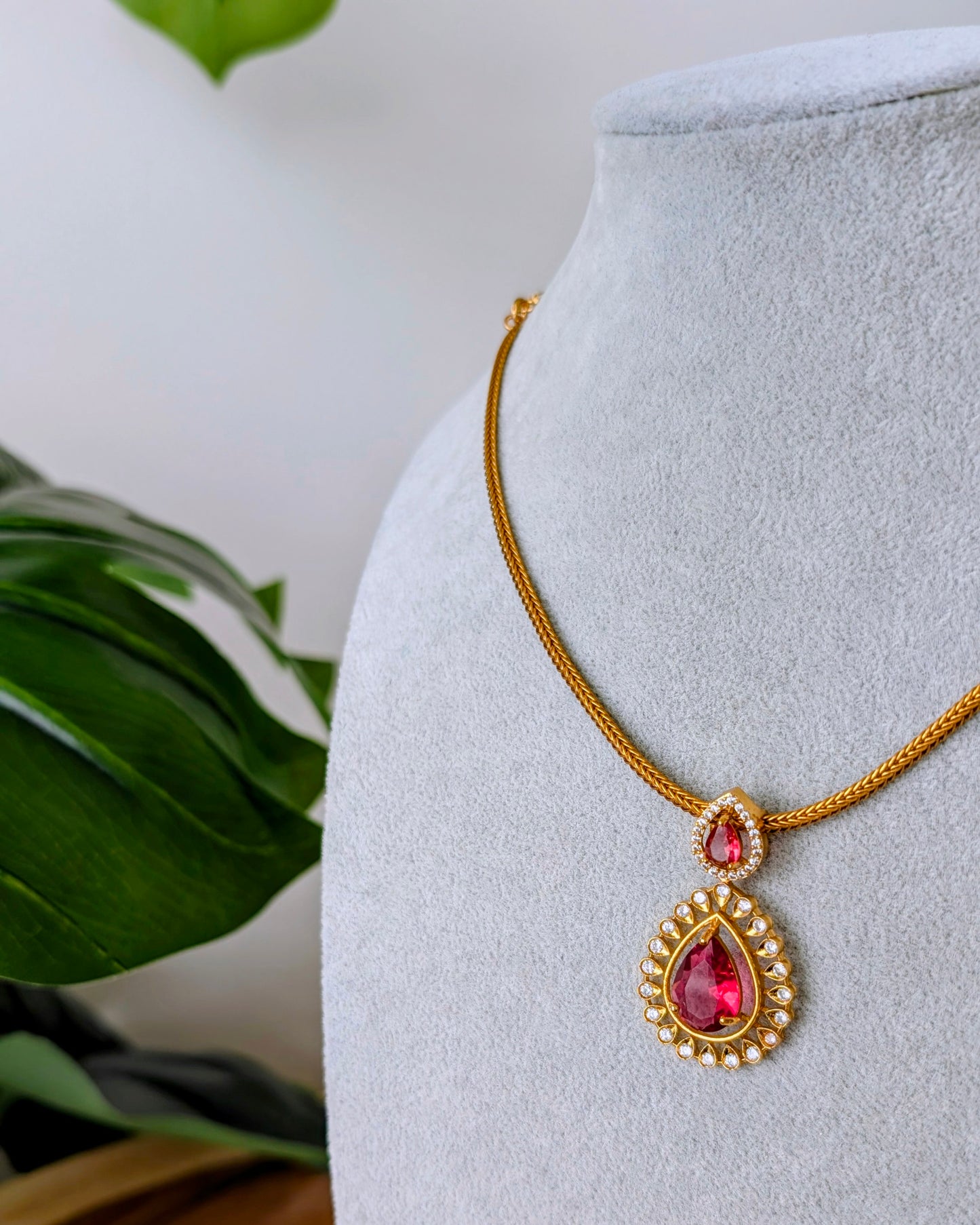 Narmeen Necklace - Ruby