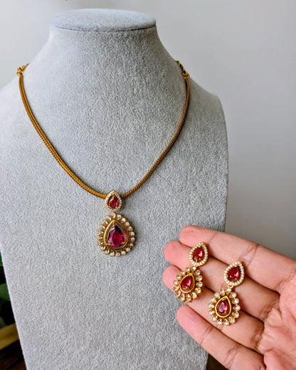 Narmeen Necklace - Ruby