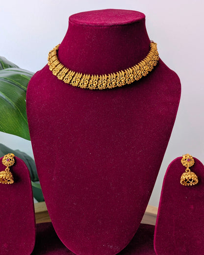 Antique Golden Choker Necklace - 2