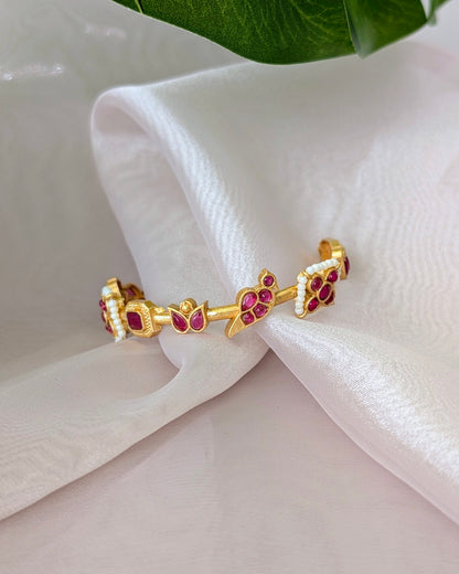 Morni Pearl Bracelet - Ruby