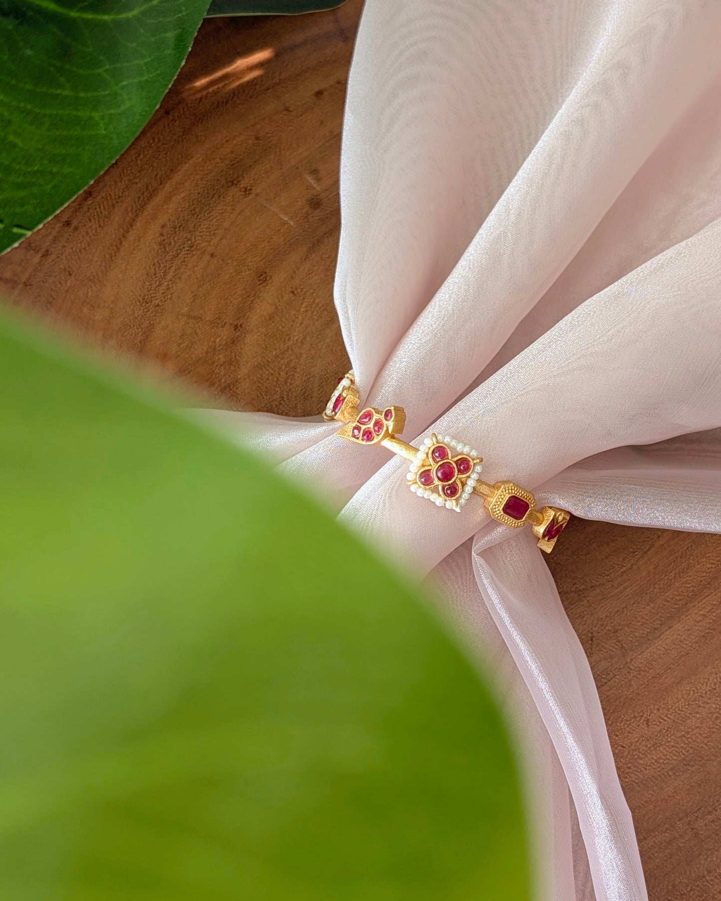 Morni Pearl Bracelet - Ruby