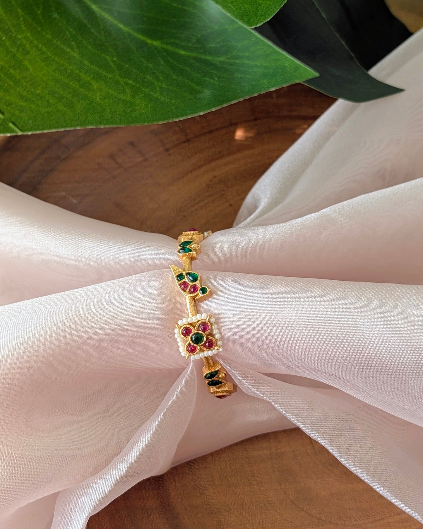 Morni Pearl Bracelet - Multicolored