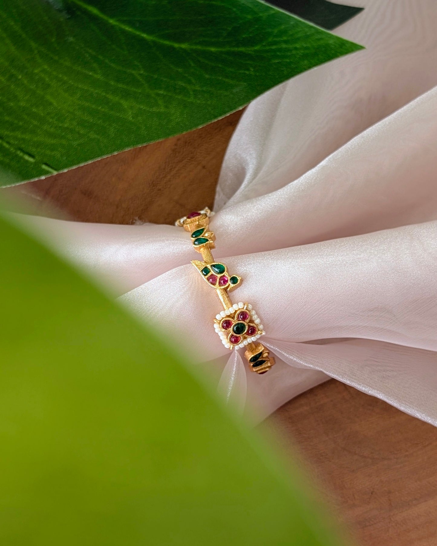 Morni Pearl Bracelet - Multicolored