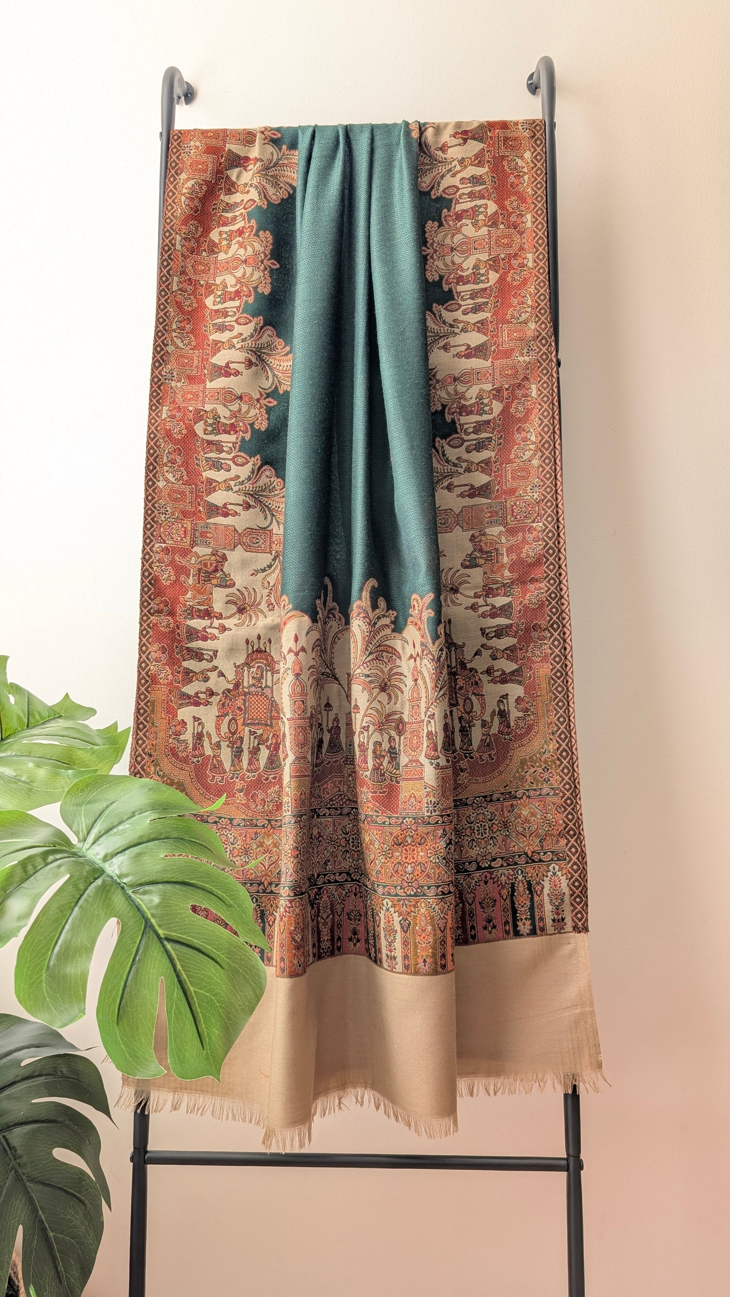 Unisex Woolen Kashmiri Darbar Stole - Green