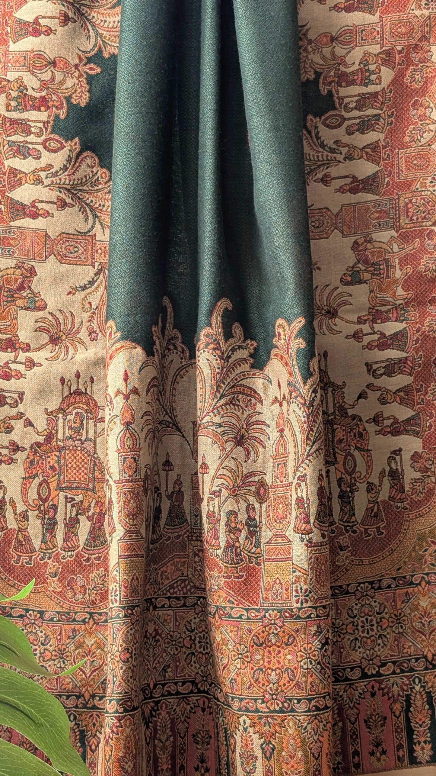 Unisex Woolen Kashmiri Darbar Stole - Green