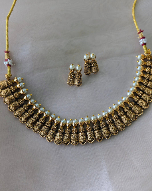 Antique Golden Pearl Choker Necklace