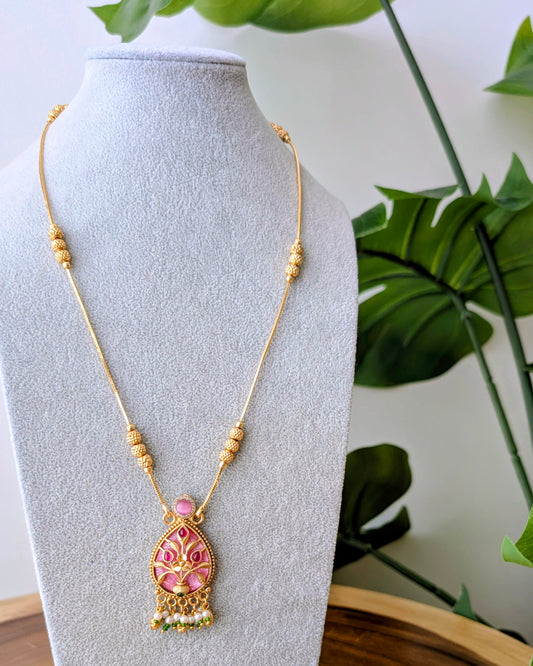 Ashita Heritage Pendant Necklace Set - Pink