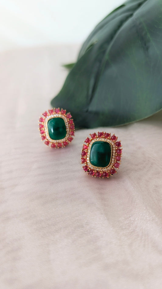 Kunicka Victorian Studs - Green