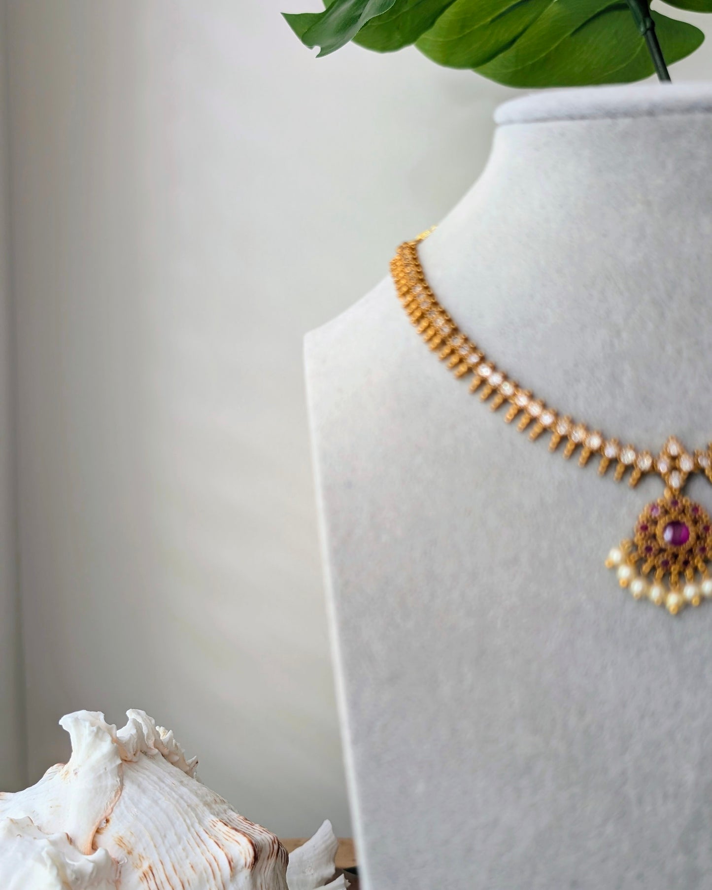 Nimi Dainty Short Necklace - Ruby