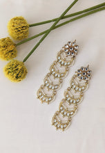 Load image into Gallery viewer, Saira Earrings - Pearl White
