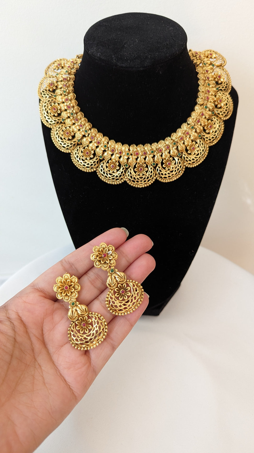 Shriya Necklace