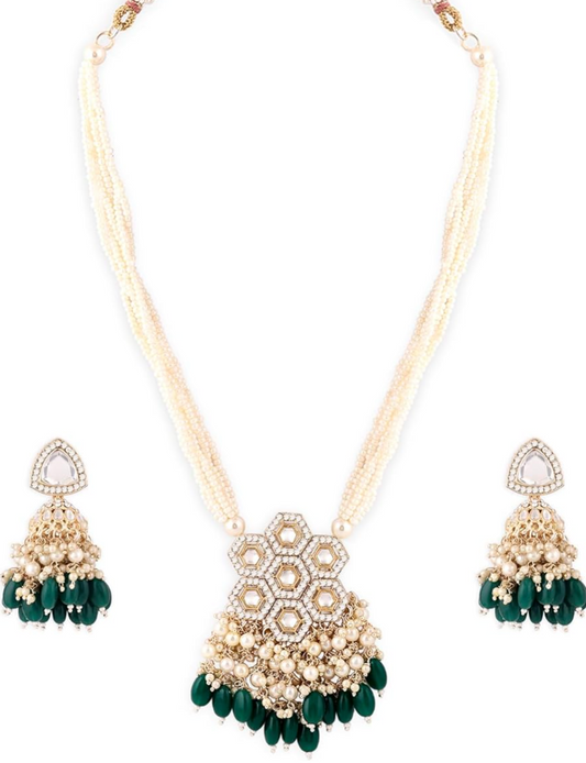 Sargun Necklace
