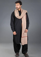 Load image into Gallery viewer, Men&#39;s Shawl
