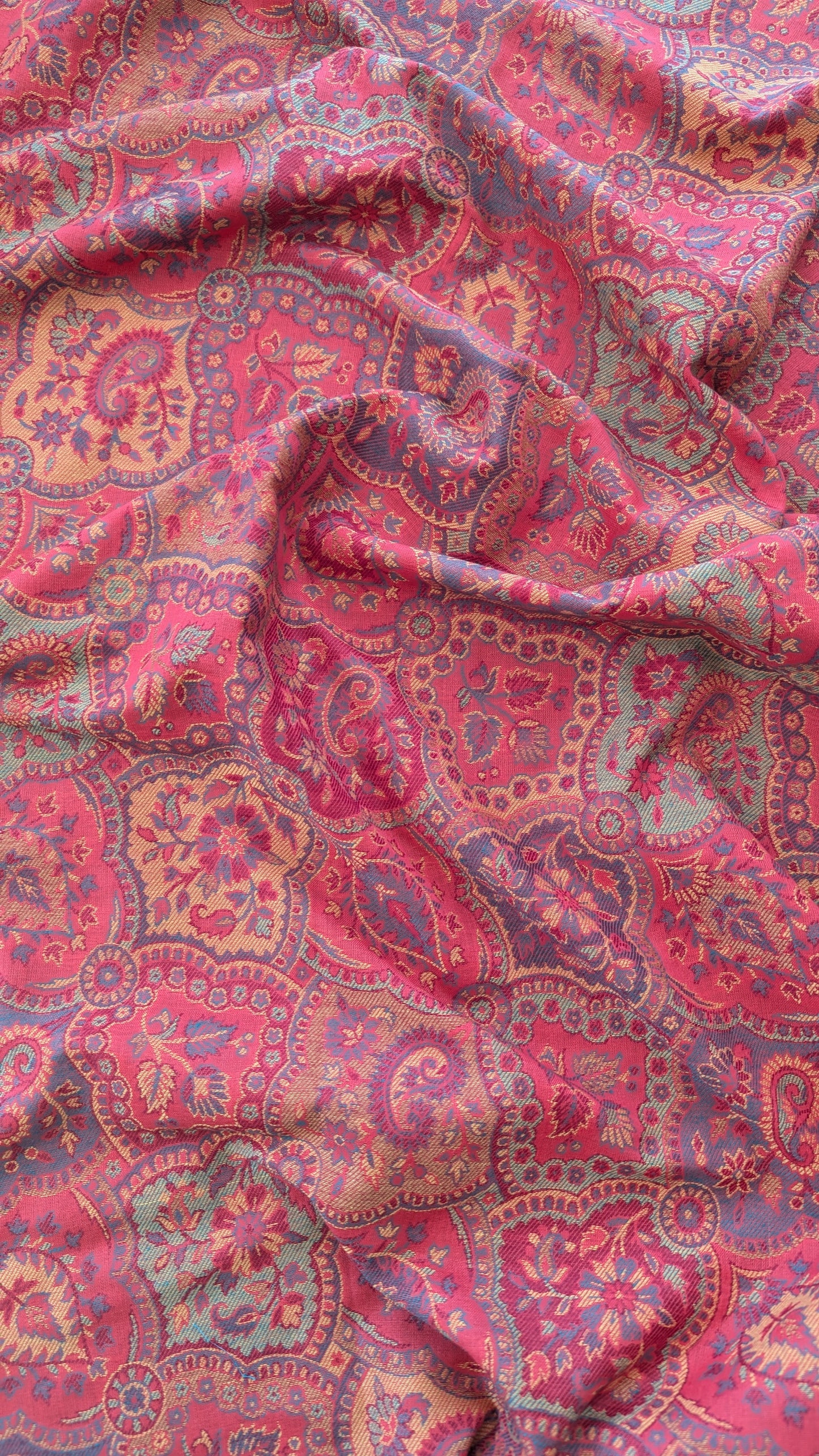 Kani Weave Woolen Shawl - Red