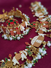 Load image into Gallery viewer, You cannot &amp; should not miss any tiny detail about your look when it comes to your BIG day! These multi-colored Baraat anklets make sure your feet look as adorned as rest of your body. Step into that new chapter of your life with these beautifully handcrafted anklets. Hindu wedding procession design
