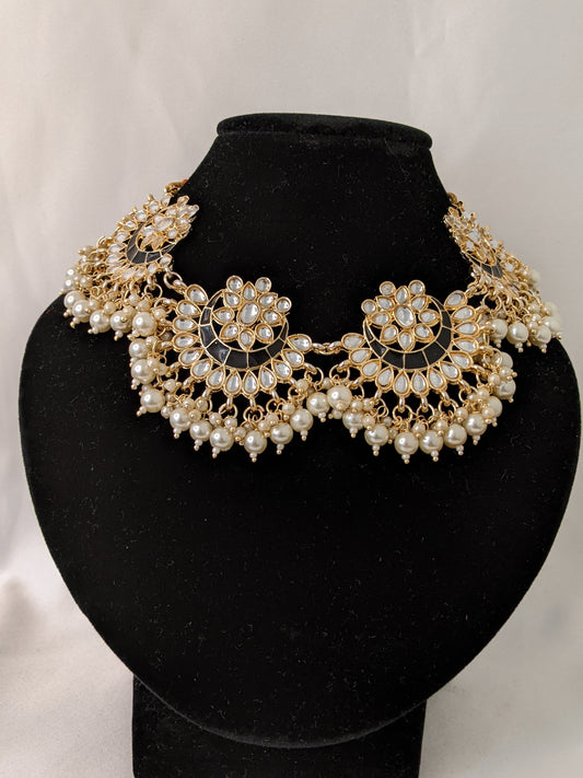 Ruhani Choker - Black