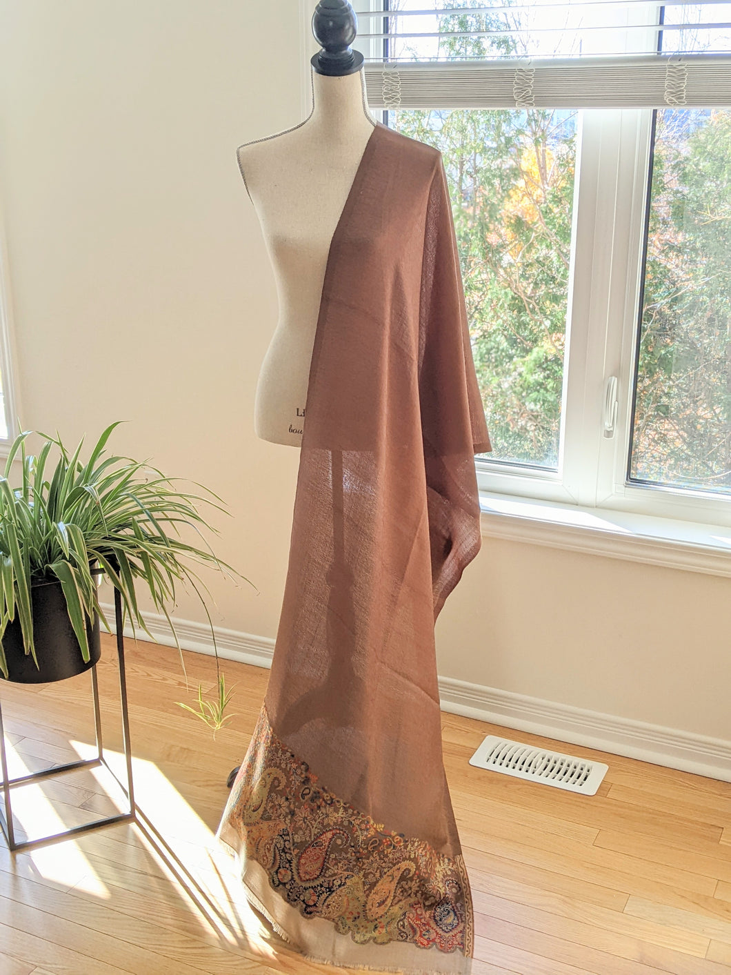 Nimrat Shawl - Brown