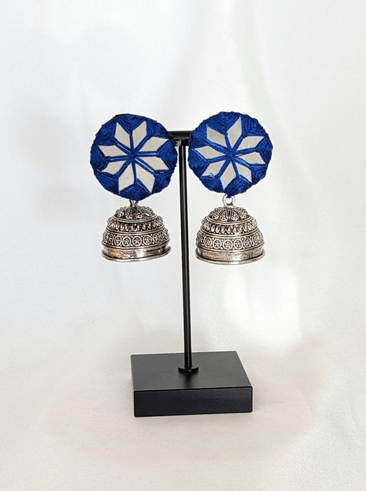 Add a little sparkle to your everyday style with these oxidized silver blue fabric & mirror earrings. Thread work earrings. Pick-up in Ajax Ontario. Worldwide shipping available. Perfect for wedding, festival jewelry, indian Jewelry, kids jewelry, kundan jewelry, gifting, costume jewelry, fashion jewelry, Eid, onam, Diwali, karwachauth, navratri. Free shipping available. Jewelry for women. Indian jewelry in ajax durham region.

