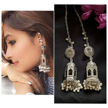 Load image into Gallery viewer, Radha Earrings
